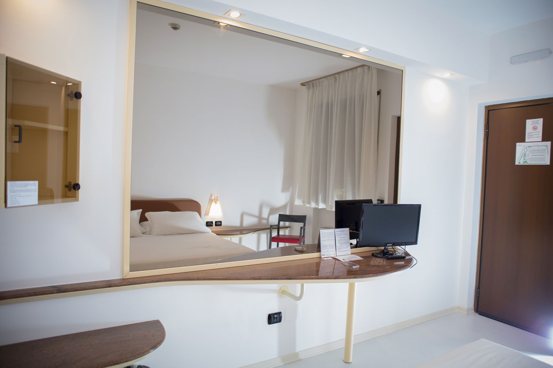 Camera business Hotel Blue Relais Maggiore, Lago Maggiore
